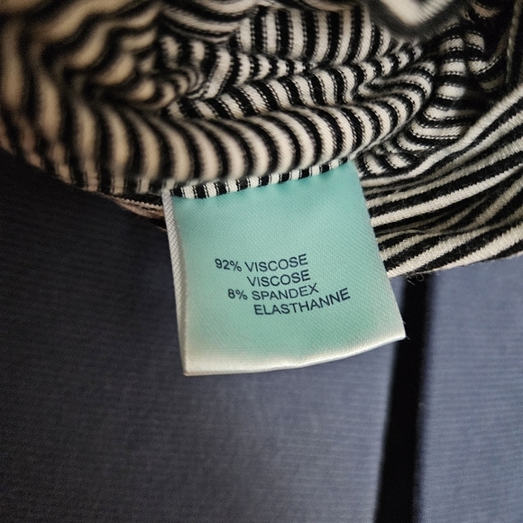 Louie et Lucie Black Striped Top Medium M Turtleneck Long Sleeve Classic - Picture 9 of 9